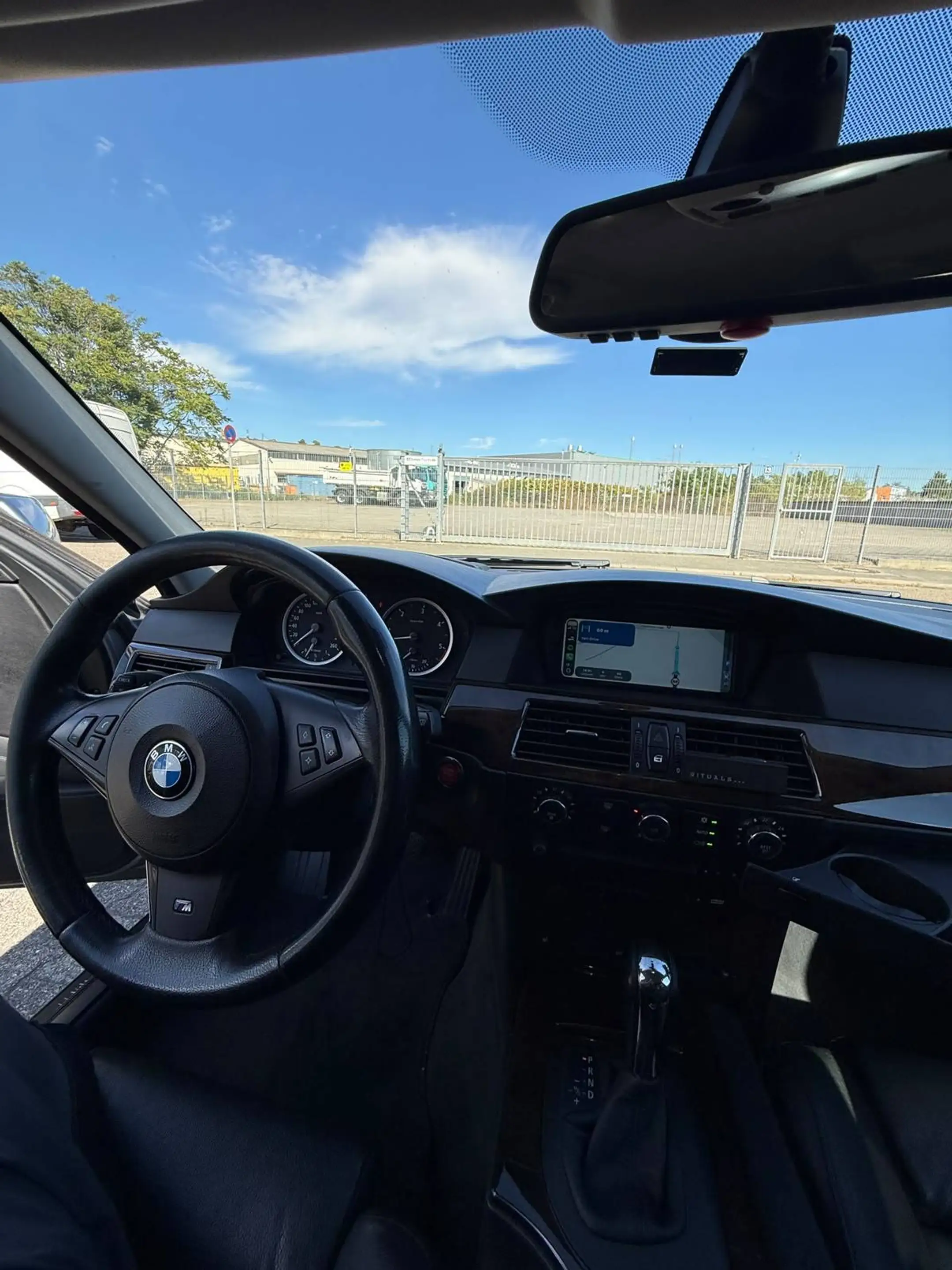BMW 535 535d Touring — photo 9