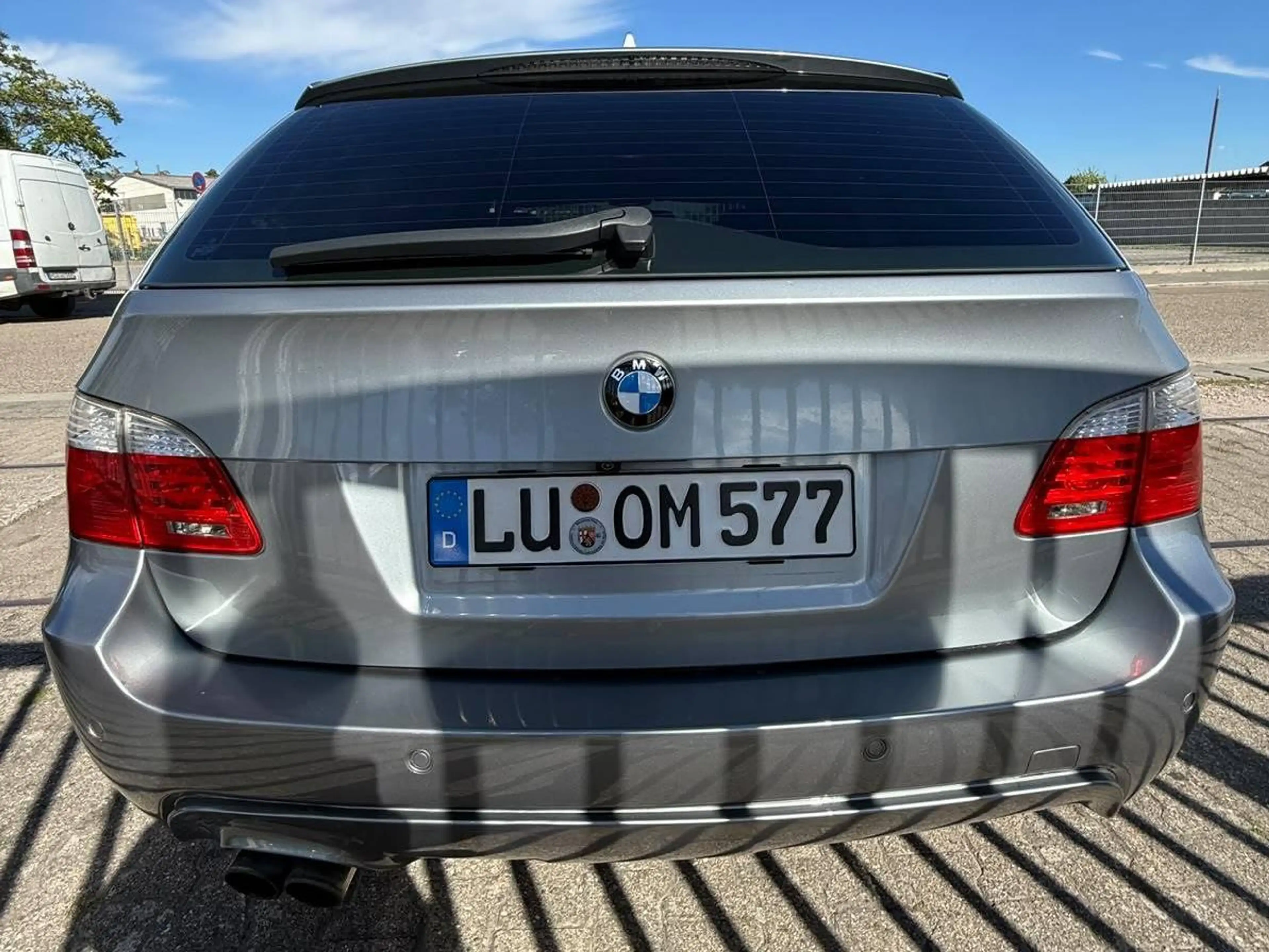 BMW 535 535d Touring — photo 2