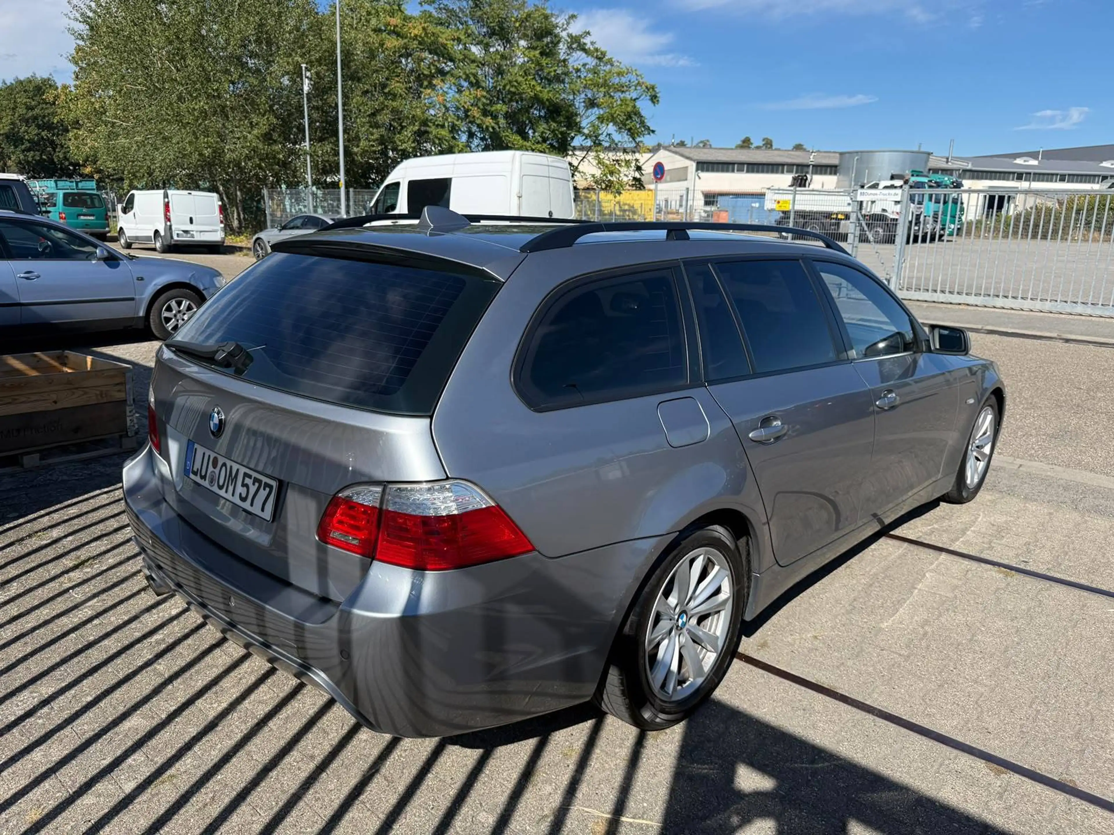 BMW 535 535d Touring — photo 3