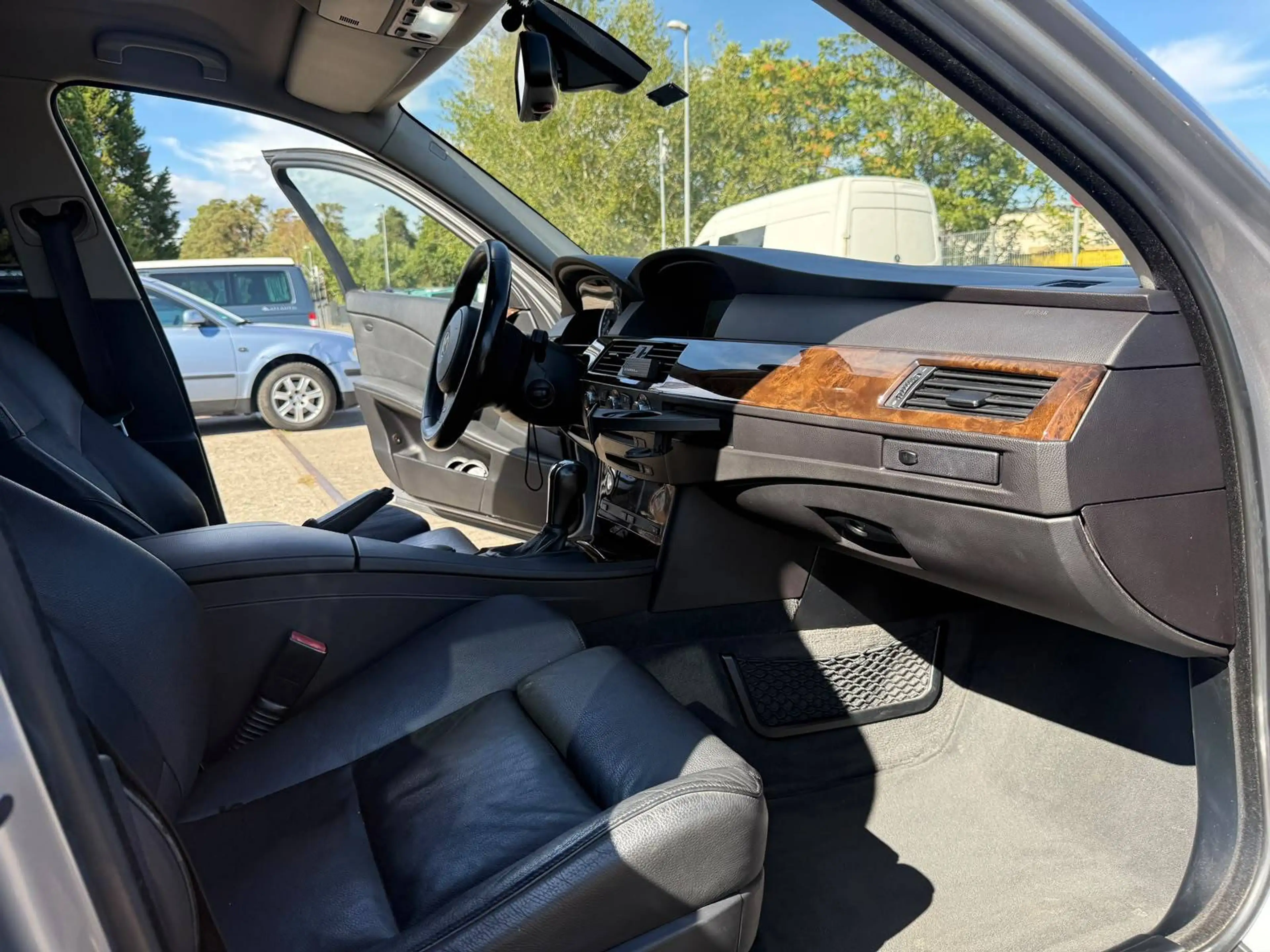 BMW 535 535d Touring — photo 6
