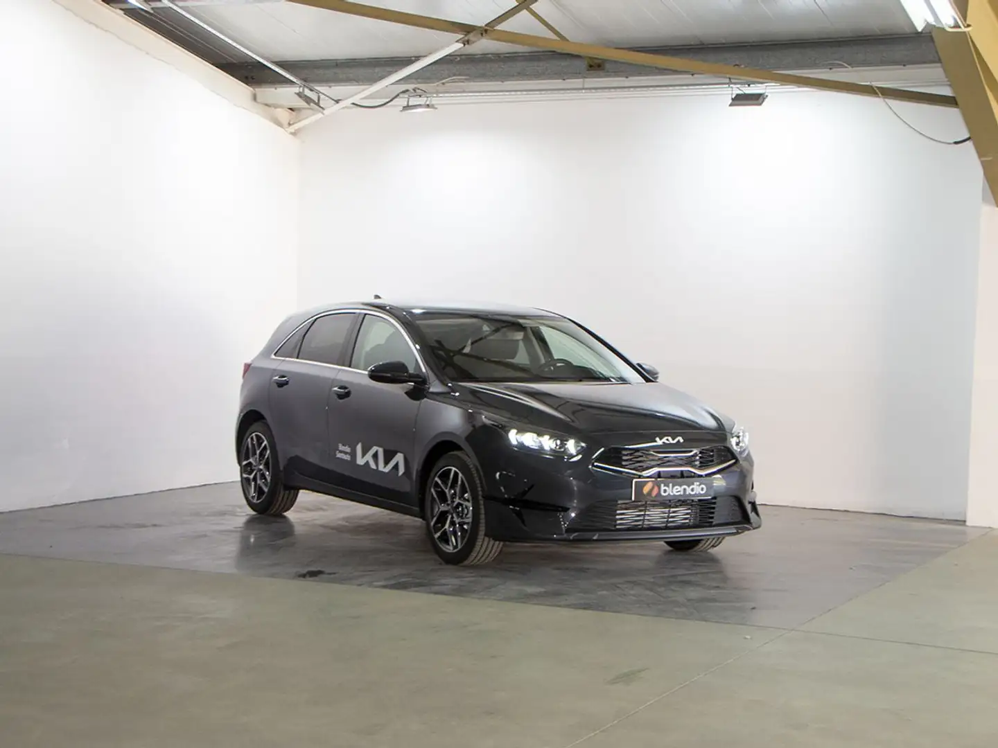 Kia 1.6 MHEV 100KW TECH 136CV 5P Сірий - 2