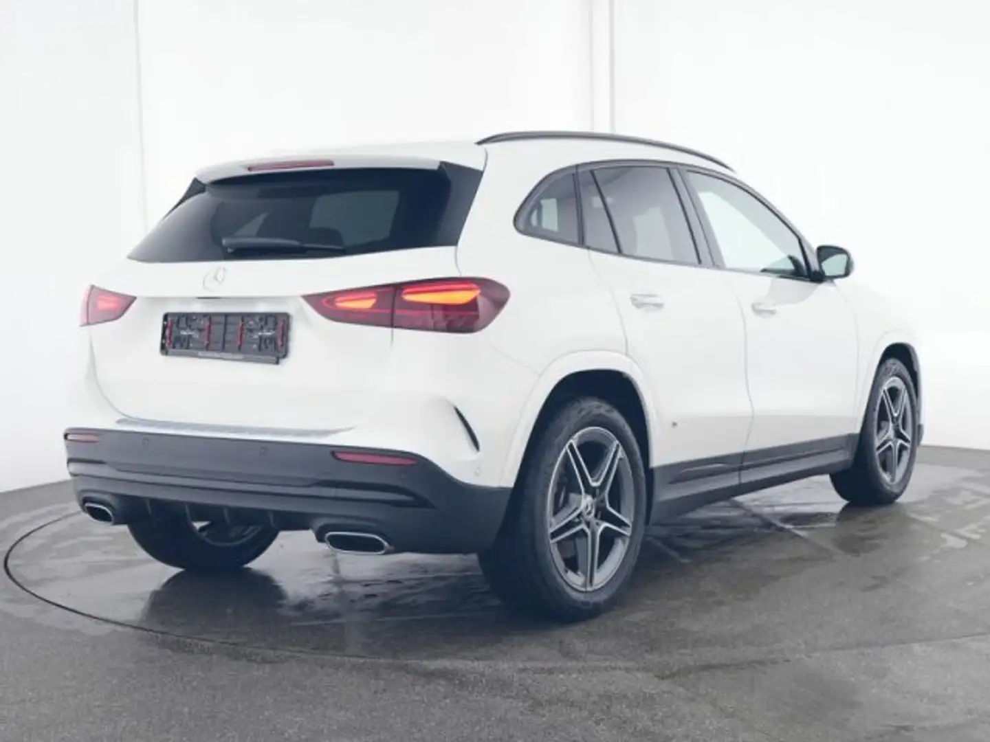 Mercedes-Benz GLA 220 GLA 220 4M AMG ADV+°NIGHT°VOLLDIGI°TWA°RFK°KEYL° Weiß - 2