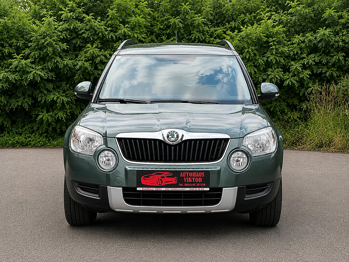 Skoda Yeti Twenty Active 1,2 TSI DSG*GARANTIE,WENIG KM* Grün - 2