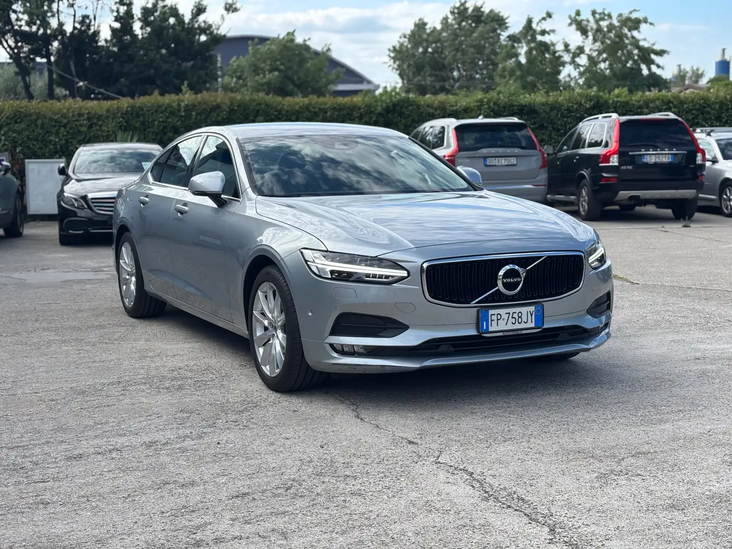 Volvo S90 S90 | D4 | 2.0 190cv | Momentum Argento - 2