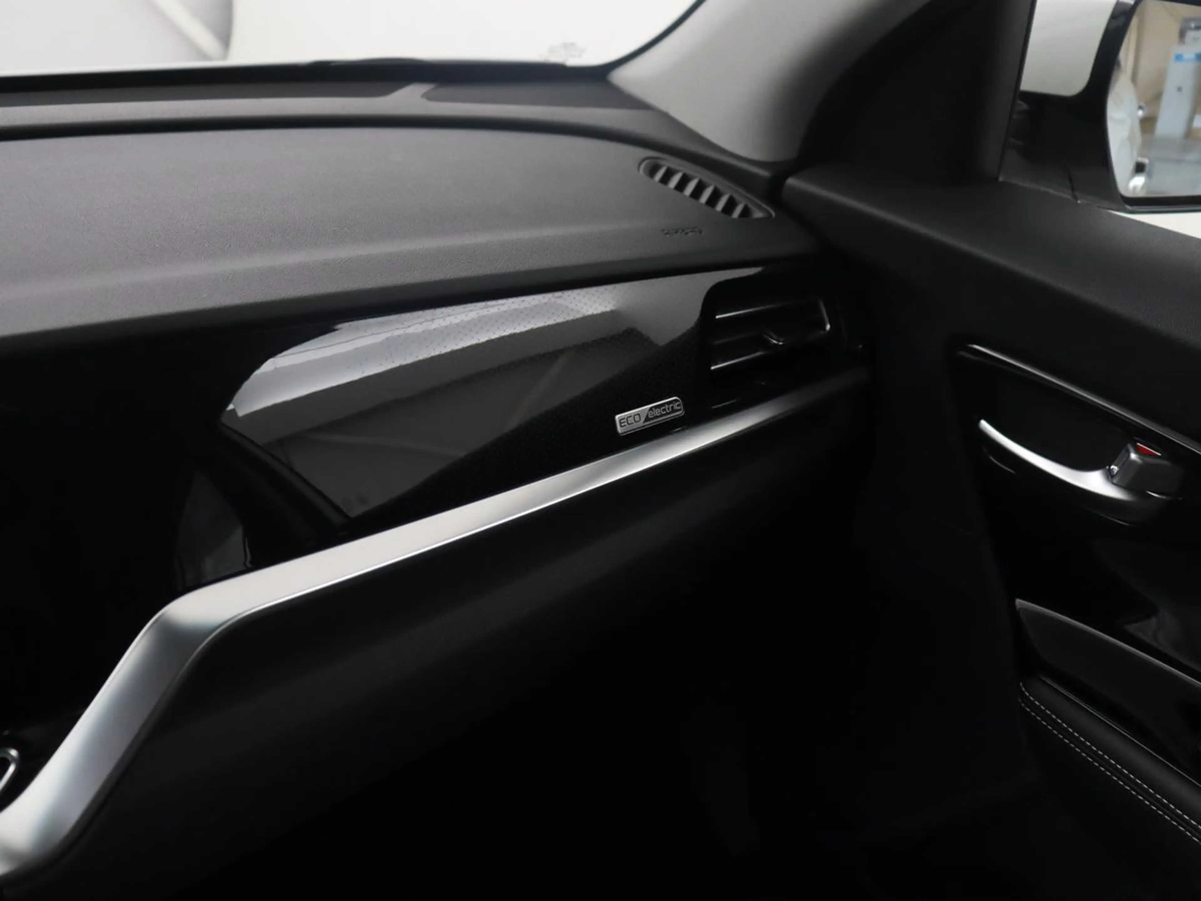 Kia e-Niro ComfortLine 64 kWh | SOH 95.9% | Adaptive cruise | — photo 26