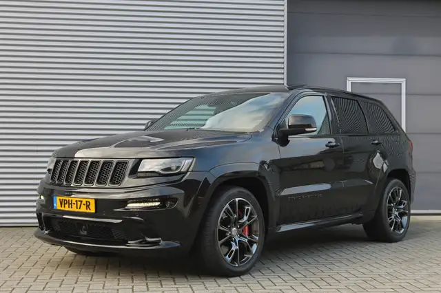 Jeep Grand Cherokee 6.4 V8 SRT8 I Aut. I 468 PK I Grijs Kenteken