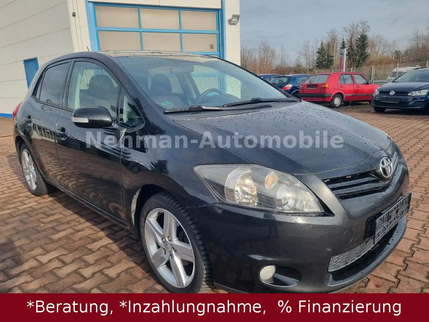 Toyota Auris Club Schwarz - 2