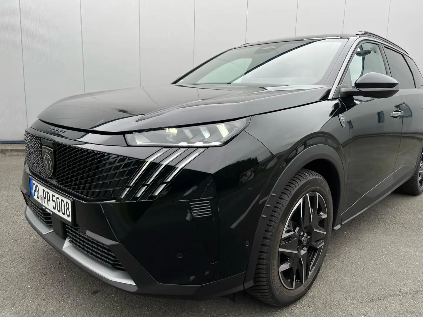 Peugeot 5008 GT 💙 Vorführwagen-DEAL 💙 + AHK - ohne Überführun Schwarz - 2