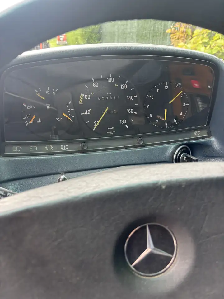 Mercedes-Benz E 300 W123 300d, foto 9