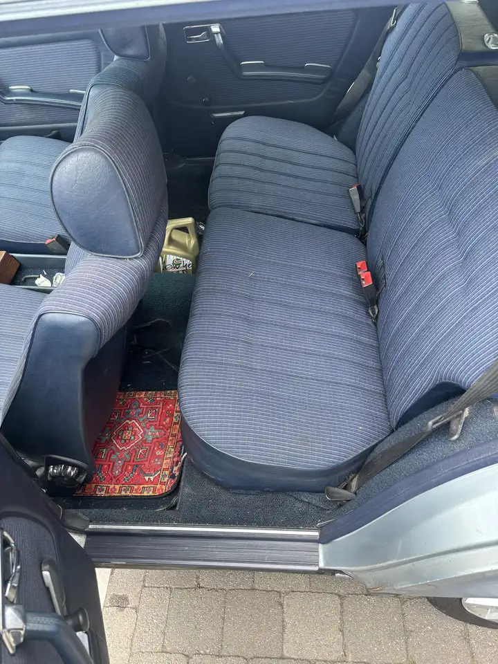 Mercedes-Benz E 300 W123 300d, foto 7