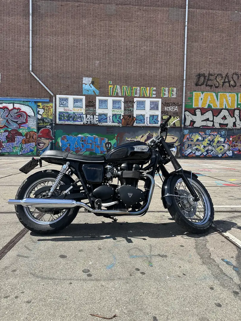 Triumph Bonneville T100 Black Edition Zwart - 1