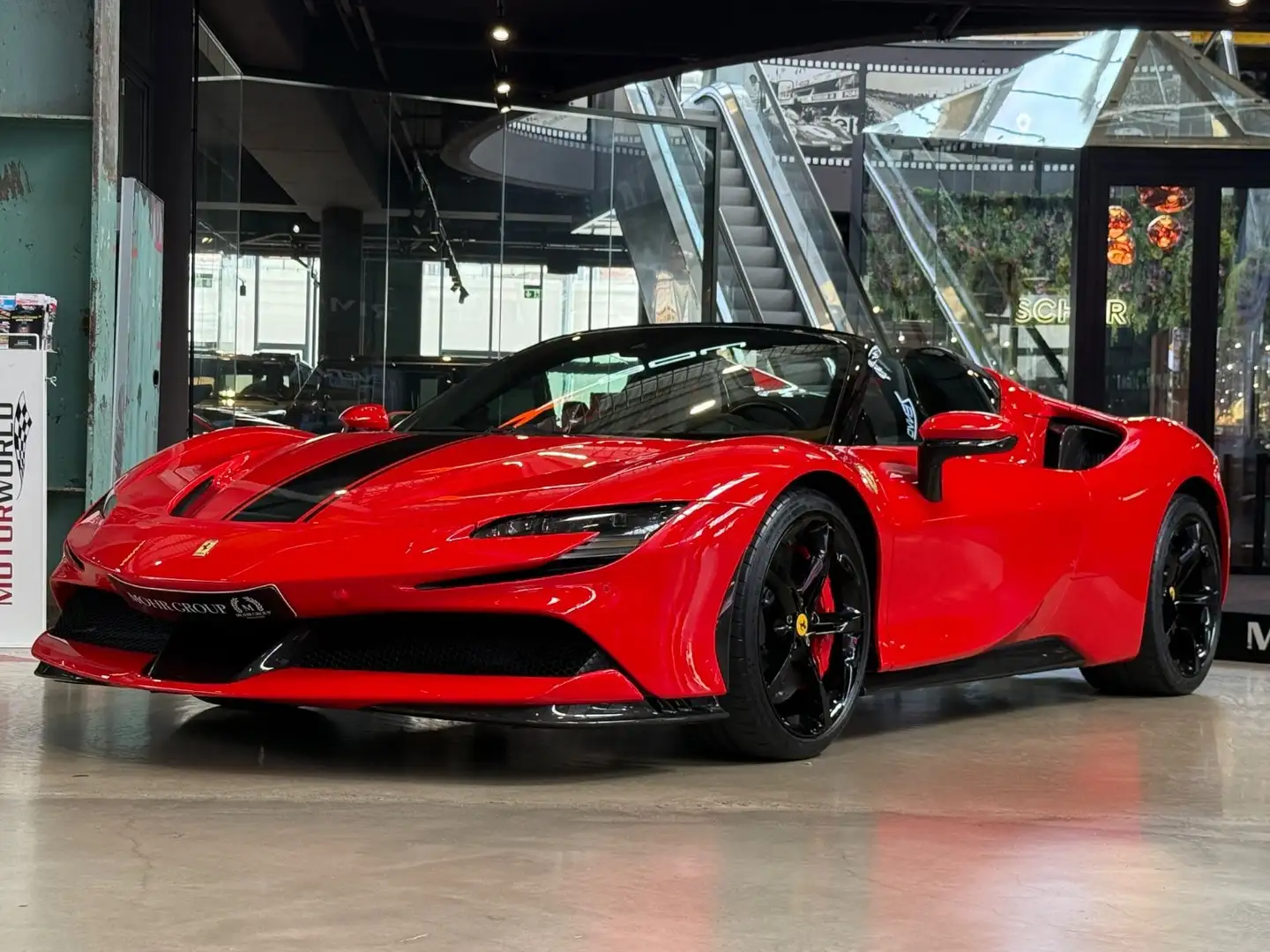 Ferrari SF90 Spider Garantie/Racing Seats/Lift/VAT Roşu - 2