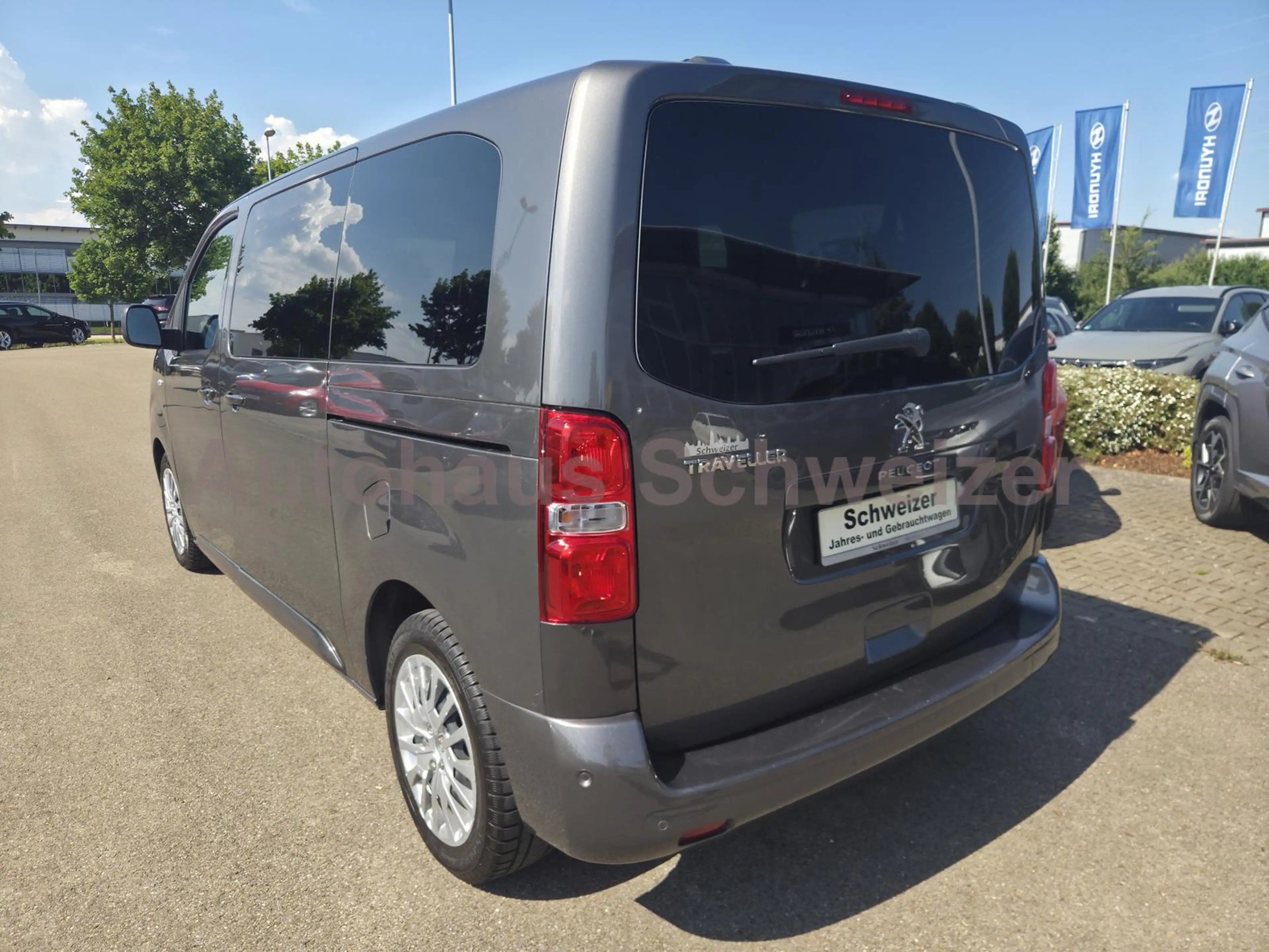 Peugeot Traveller Active L2 — photo 4