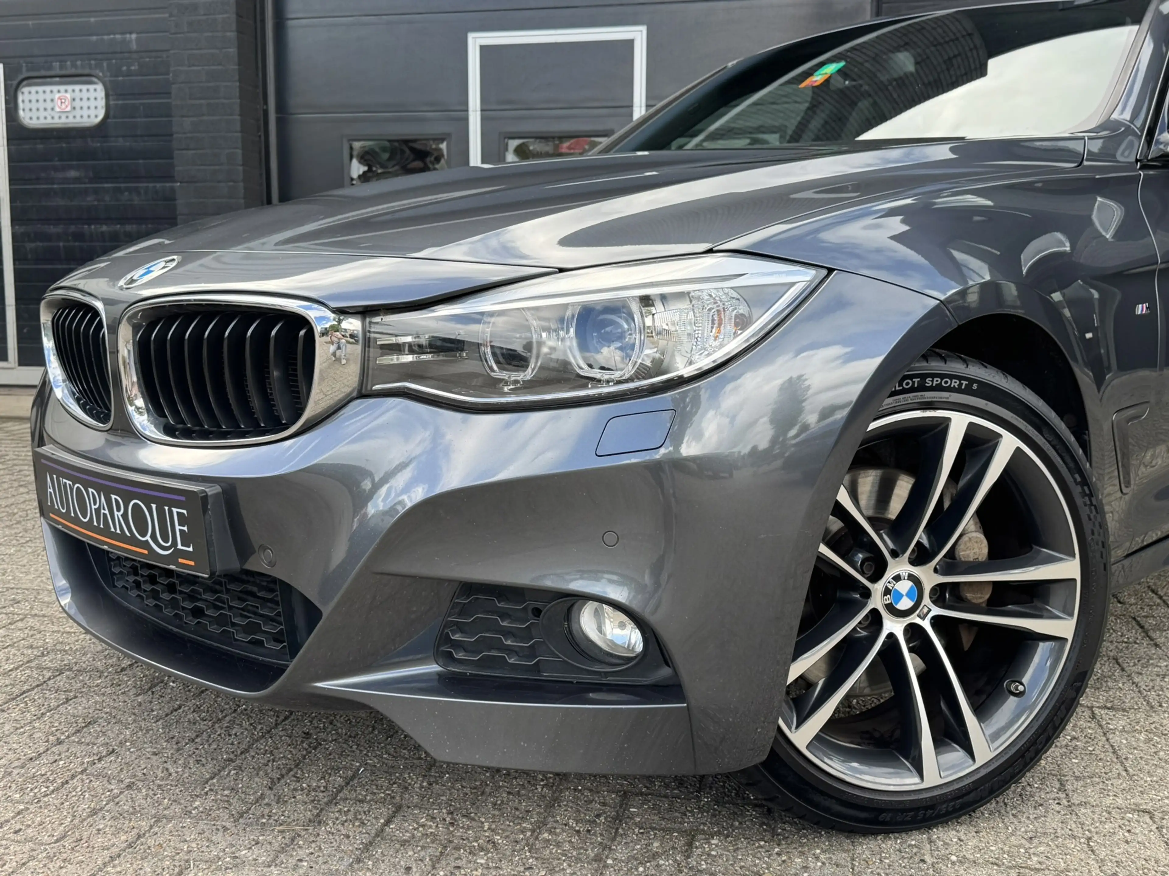 BMW 335 3-serie Gran Turismo 335i xDrive High Executive - — photo 5