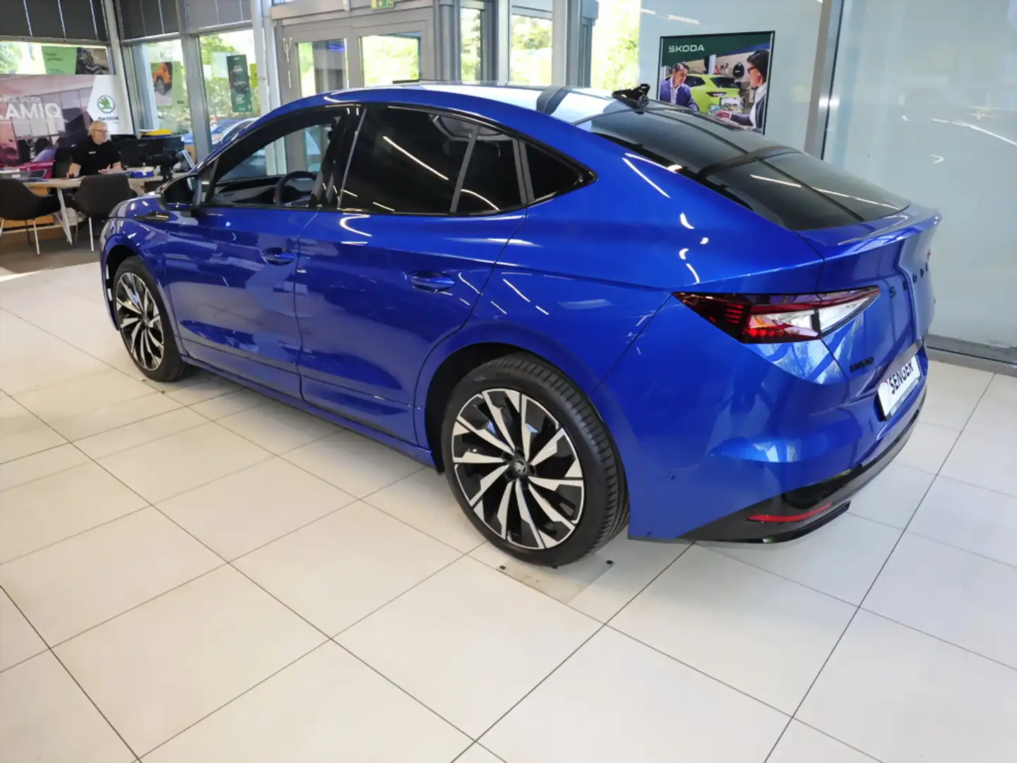 Skoda Enyaq Coupe 85 Sportline Travellar-Paket Matrix Blau - 2