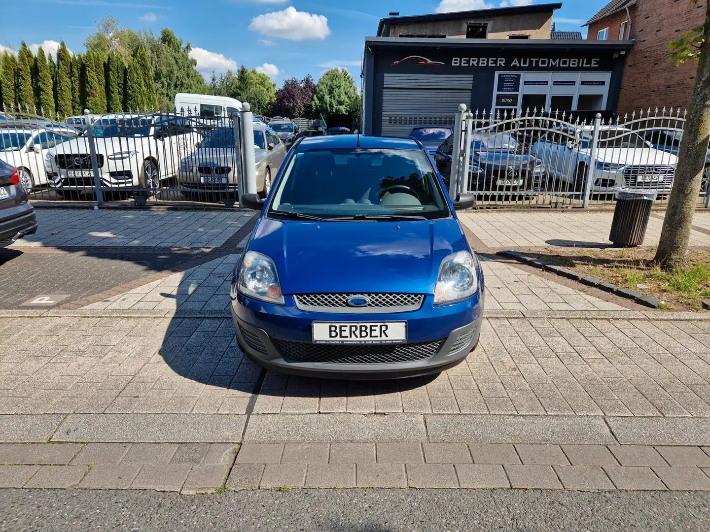 Ford Fiesta Fun*Klima*ZV*Servo* Blau - 2