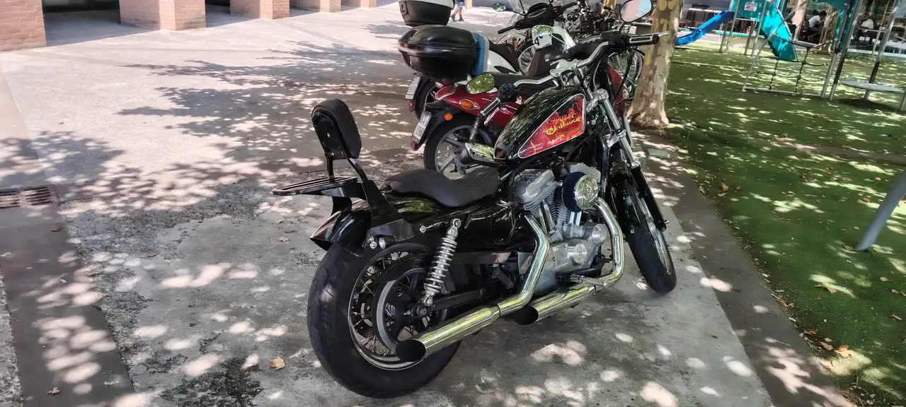 Harley-Davidson Sportster XL 883