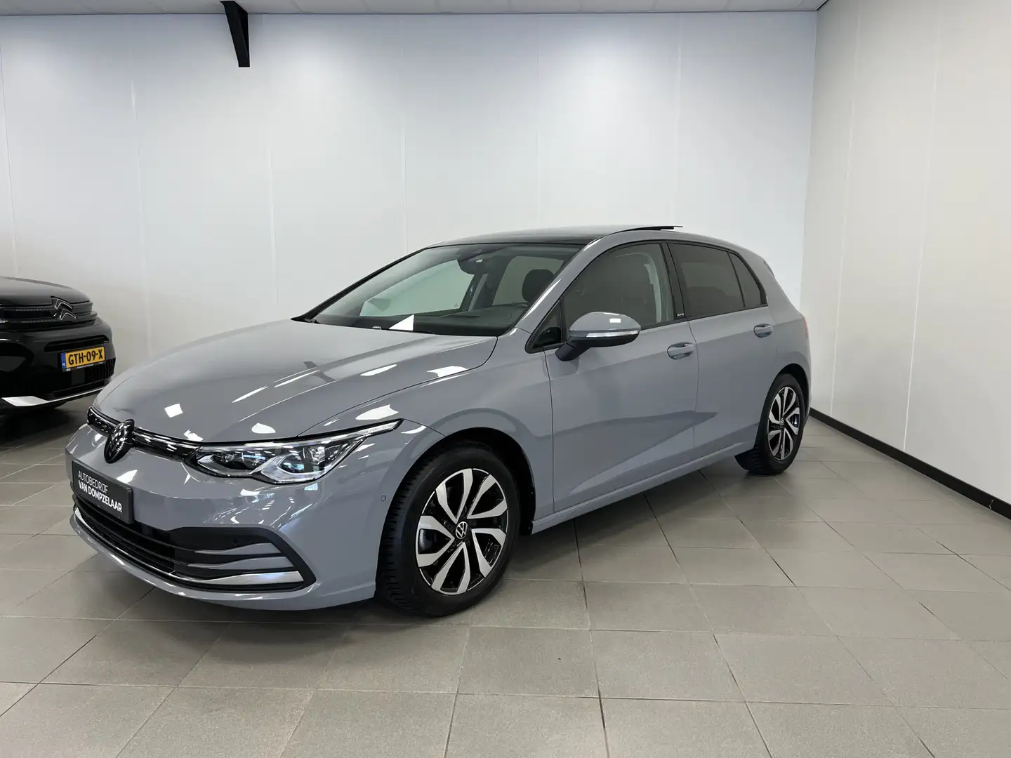 Volkswagen Golf 2.0 TDI 150PK AUTOMAAT/ ACTIVE Business / Panodak Grijs - 2