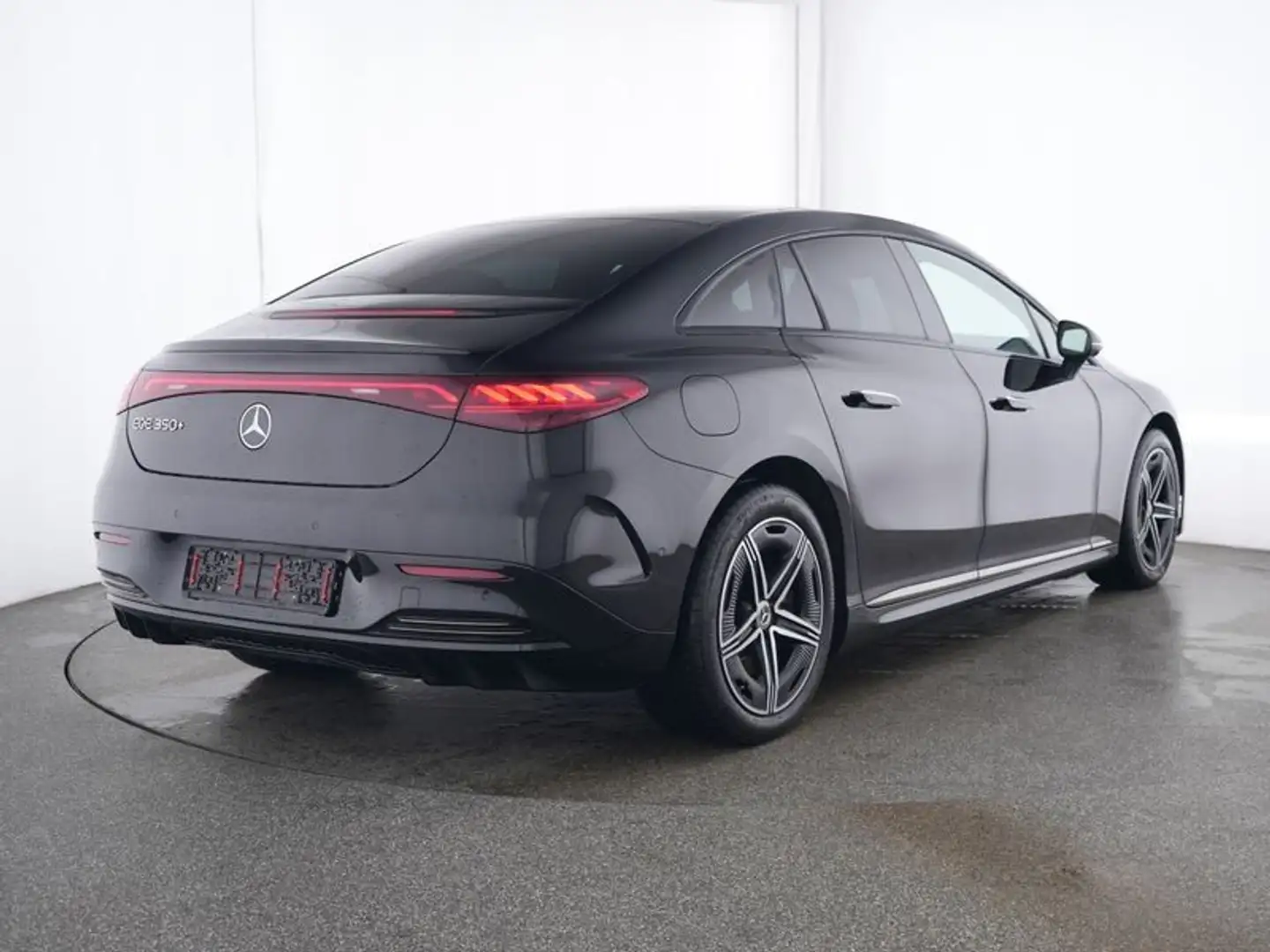 Mercedes-Benz EQE 350 AMG Night HA 4,5° Distro Pano Wartung Schwarz - 2