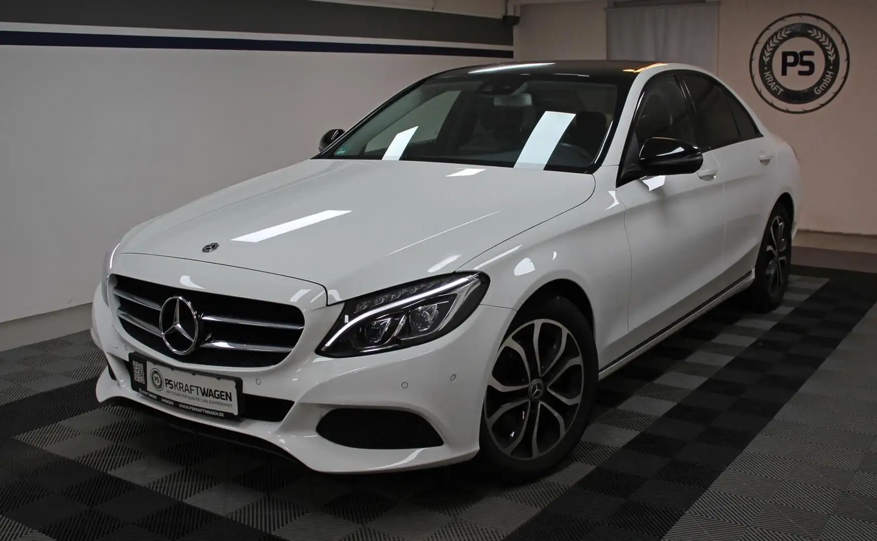 Mercedes-Benz C 200 AVANTGARDE Aut. PANO AHK KAMERA LED NIGHT Wit - 1