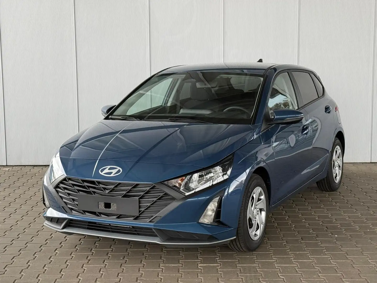 Hyundai i20 E-Motion 1.2 MPI / Sitz + Lenkradheizung Navi T... Blau - 1