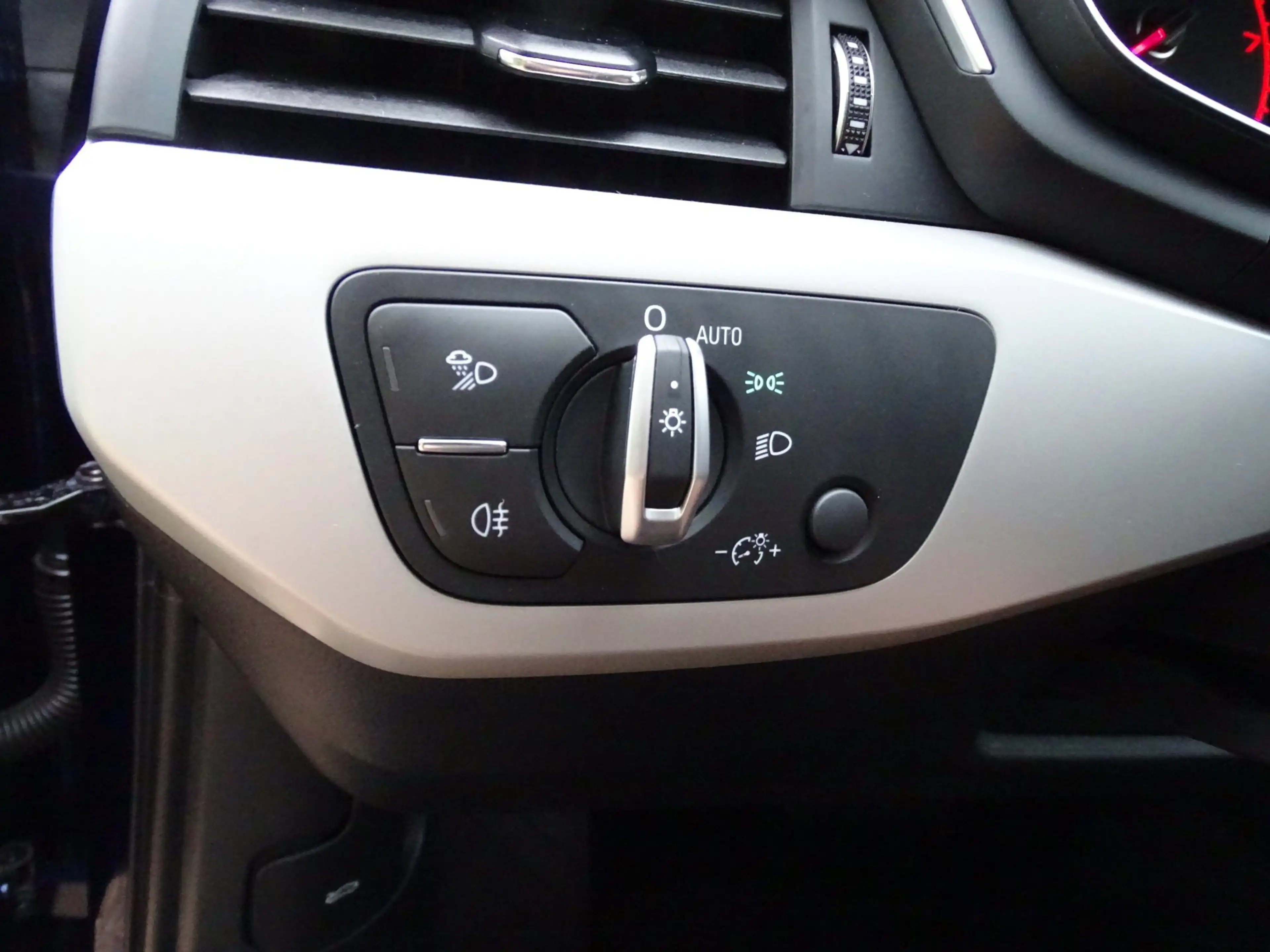 Audi A4 Avant 40 TFSI Business Edition 190pk — photo 22