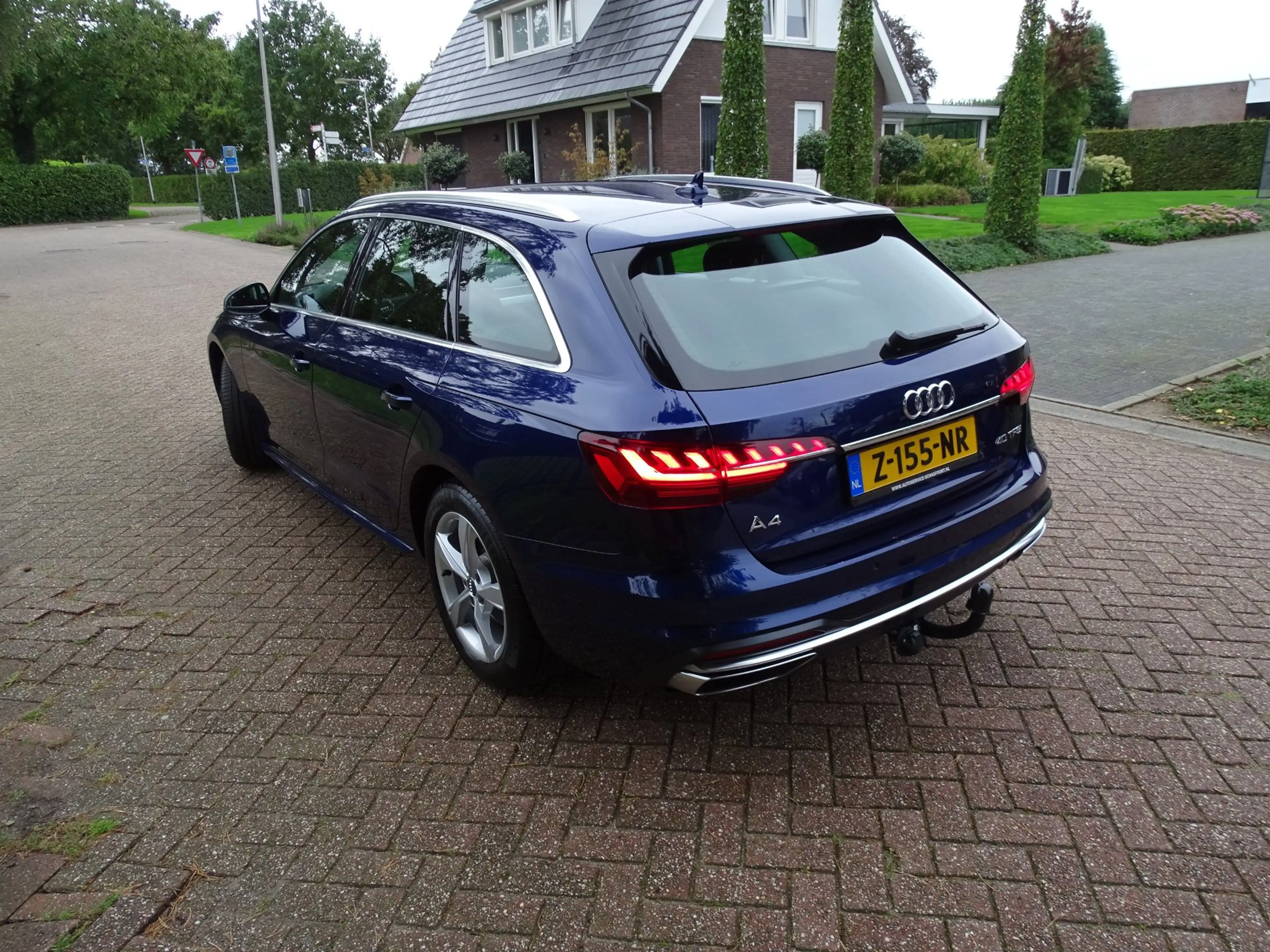 Audi A4 Avant 40 TFSI Business Edition 190pk — photo 4