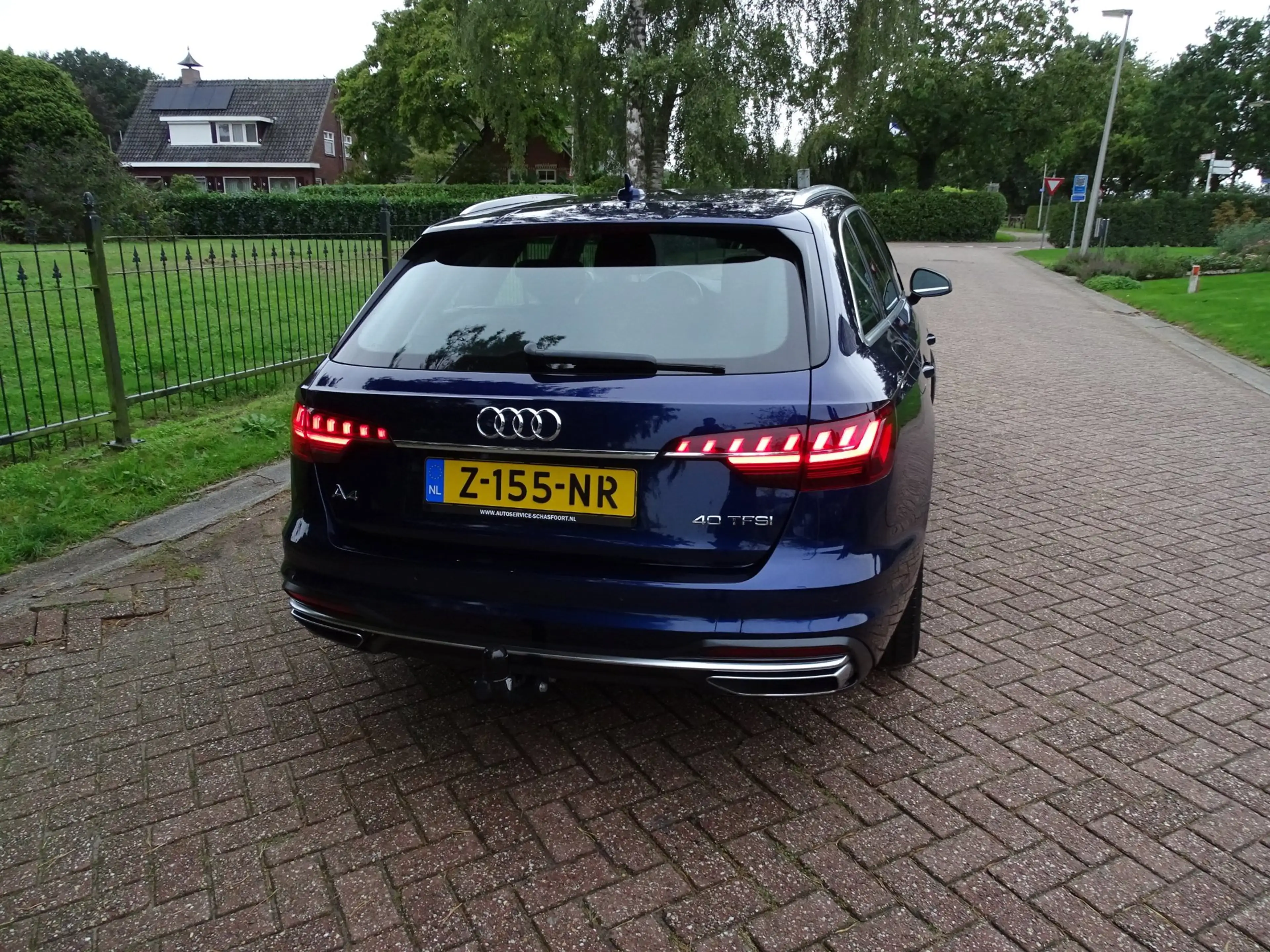 Audi A4 Avant 40 TFSI Business Edition 190pk — photo 3