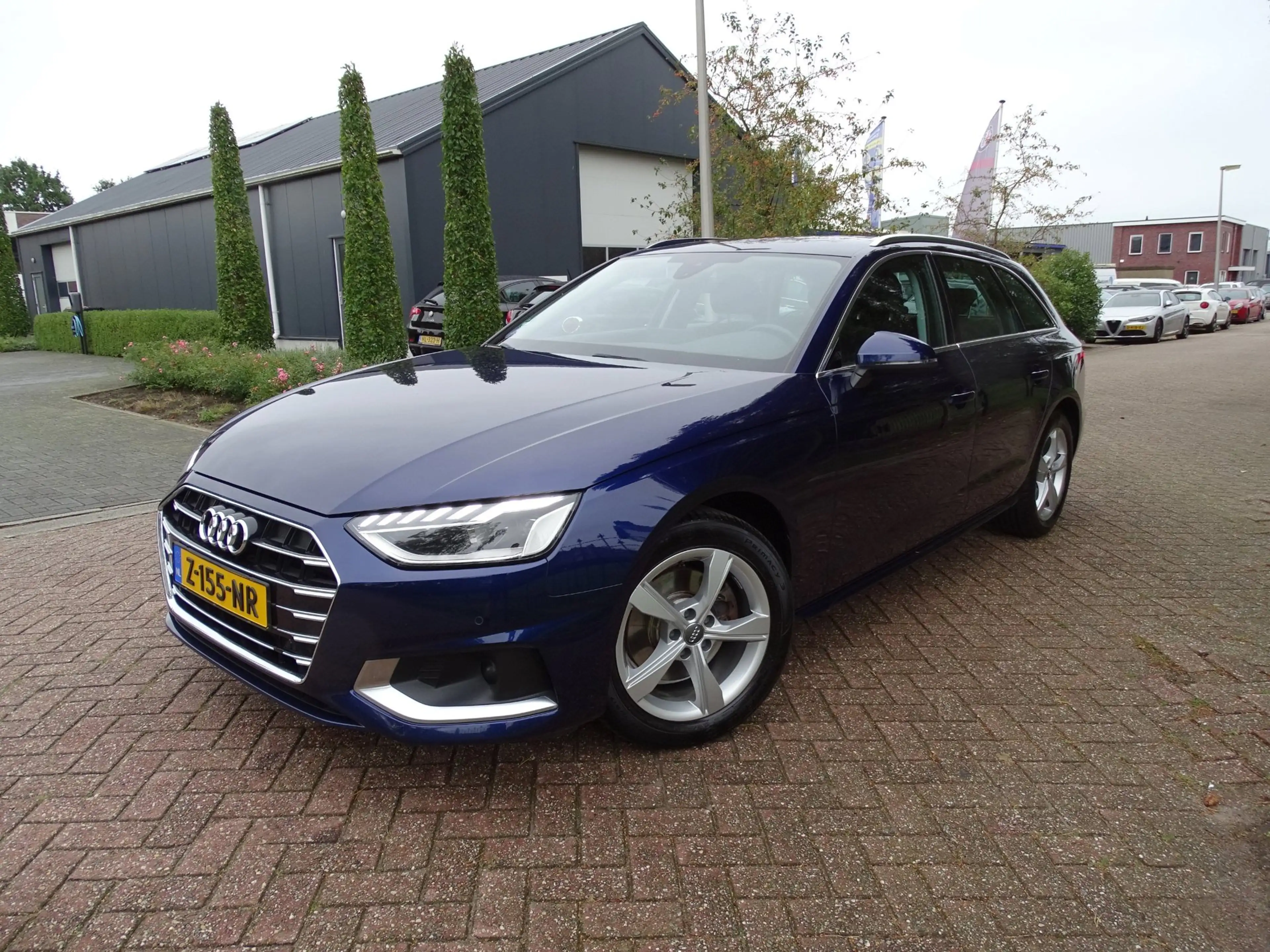 Audi A4 Avant 40 TFSI Business Edition 190pk — photo 11