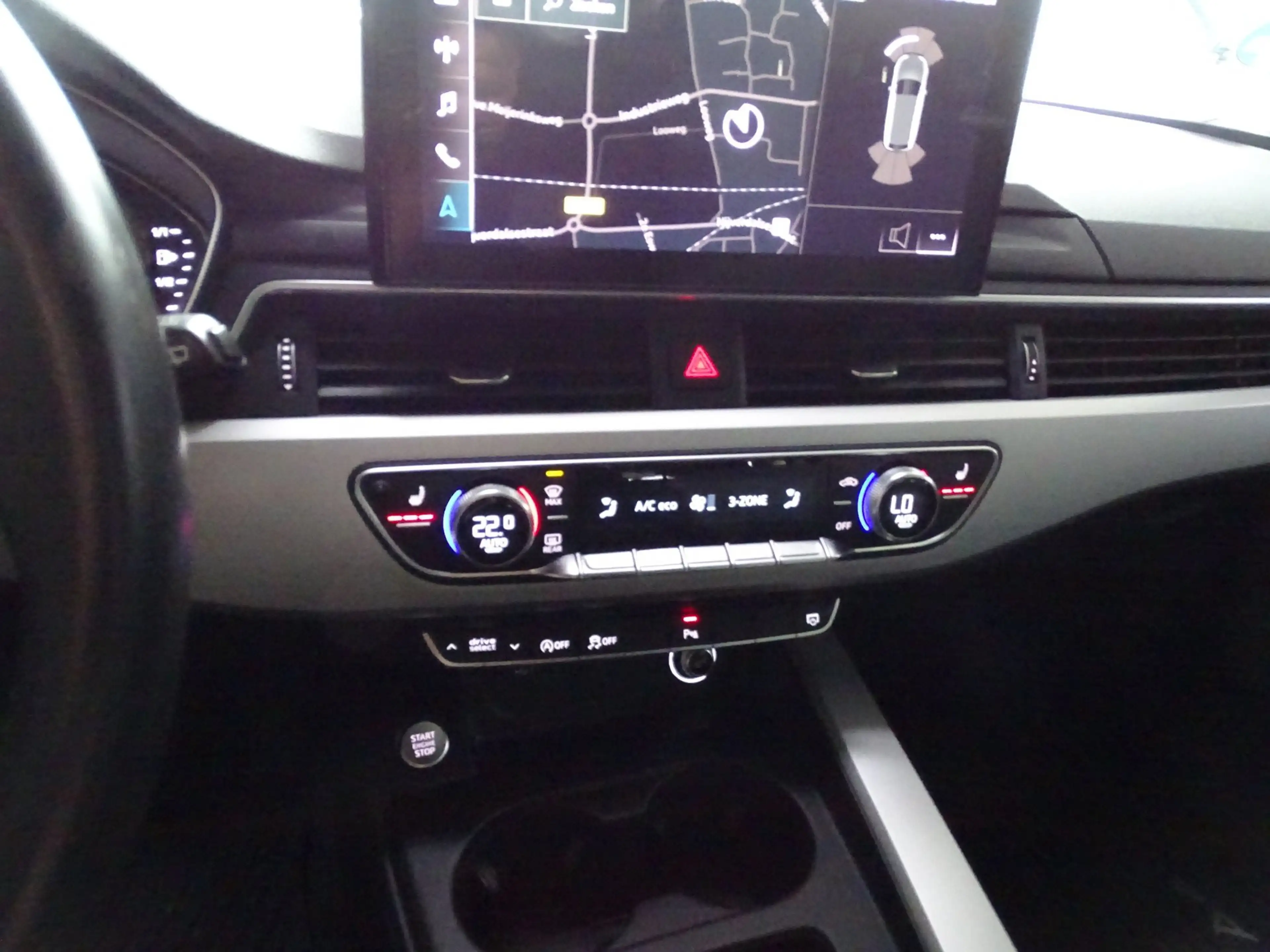Audi A4 Avant 40 TFSI Business Edition 190pk — photo 17