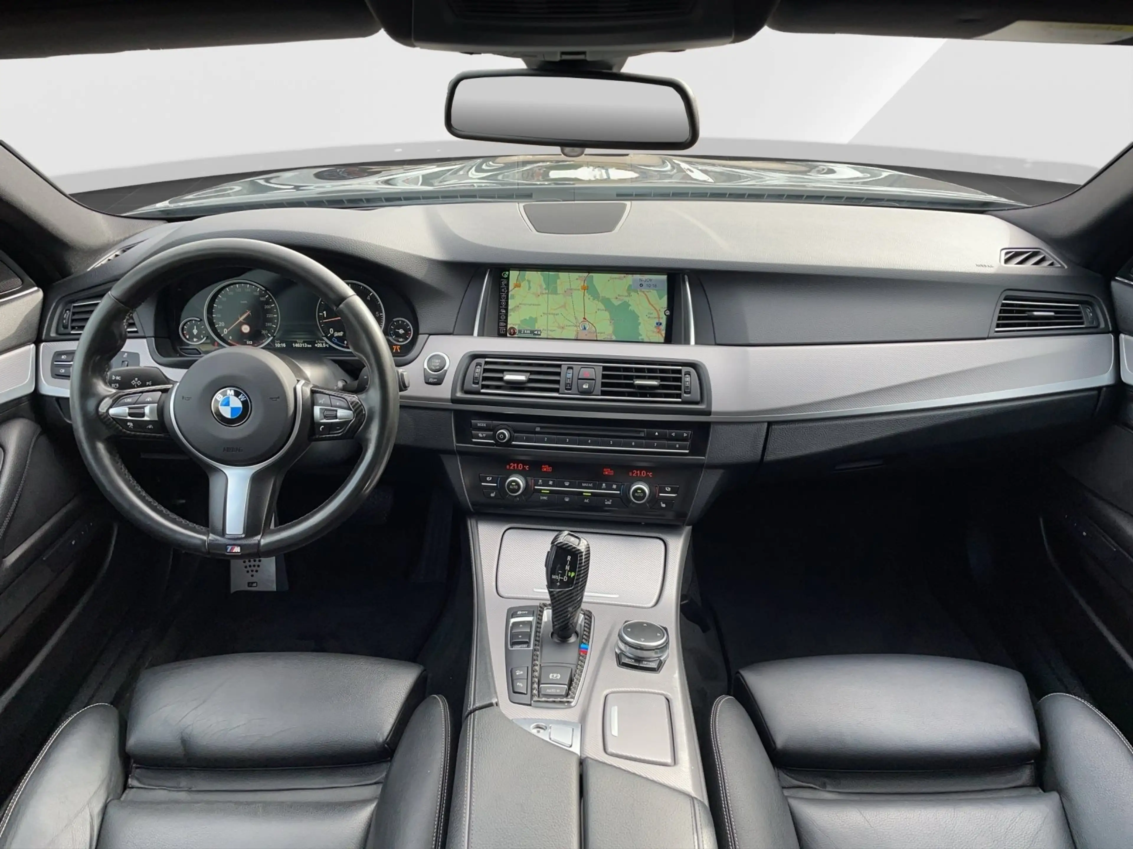 BMW 530 d xDrive Touring M Sport/Panorama/HUD/Ad. LED — photo 8