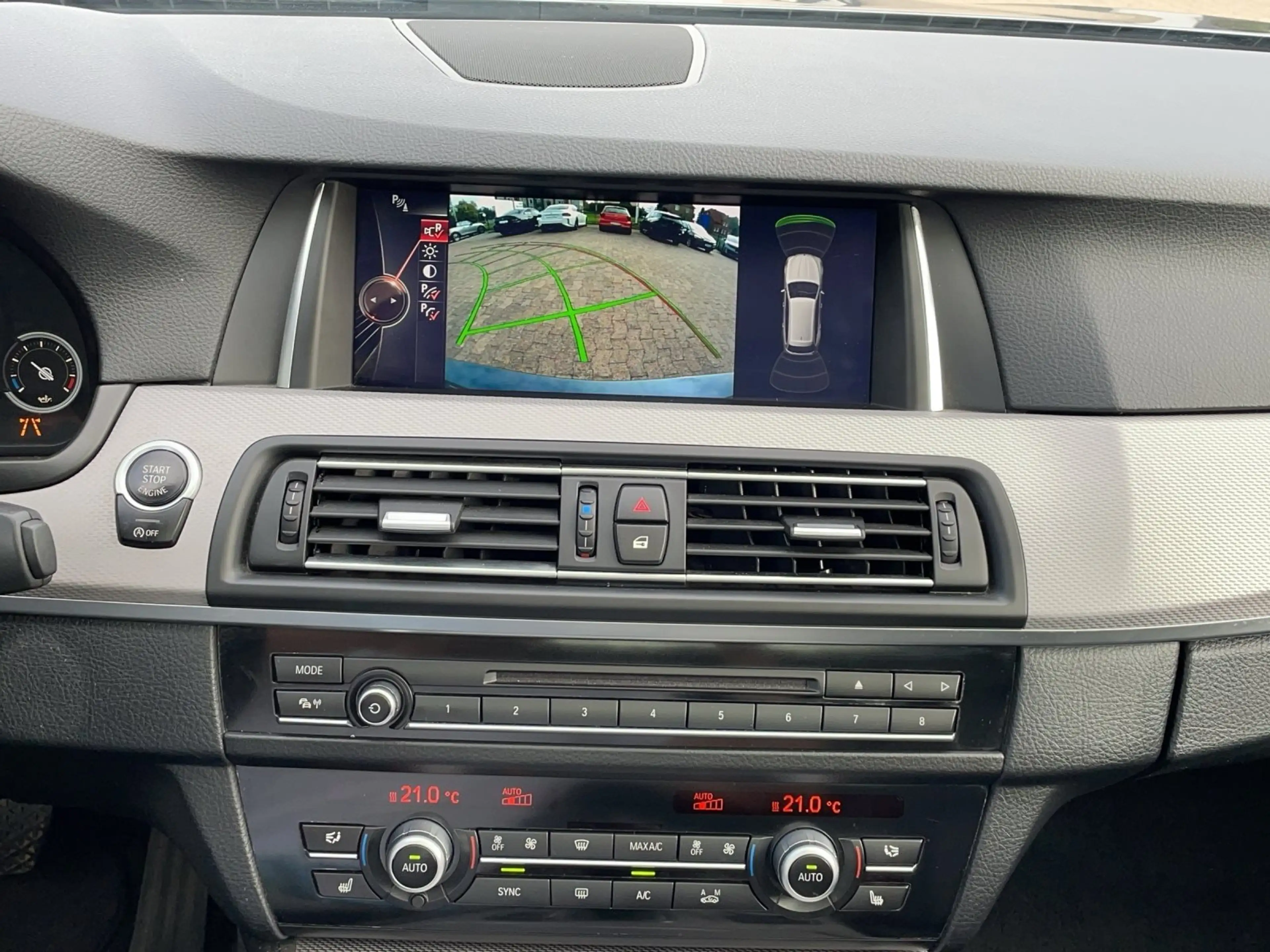 BMW 530 d xDrive Touring M Sport/Panorama/HUD/Ad. LED — photo 15