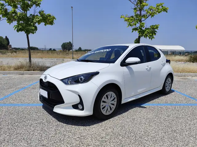 Toyota Yaris Yaris IV  1.0 Active 5porte PARI AL NUOVO