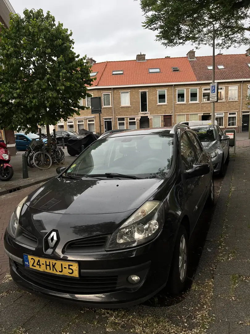 Renault Clio 1.6-16V Corporate Sp automaat Zwart - 1