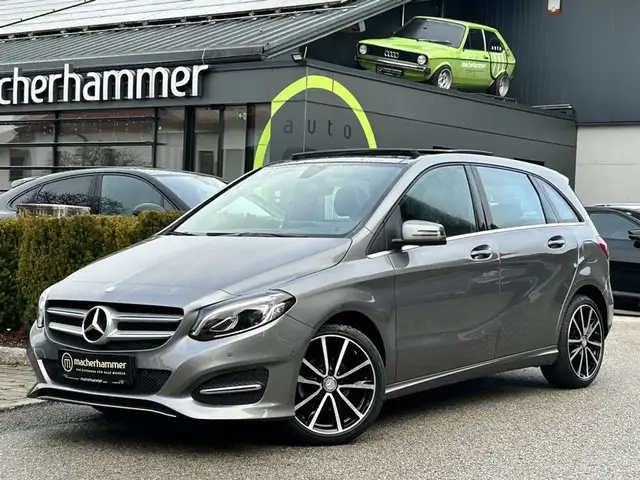 Mercedes-Benz B 180 CDI *LED*PANO*RFK*NAVI*LEDER*18''