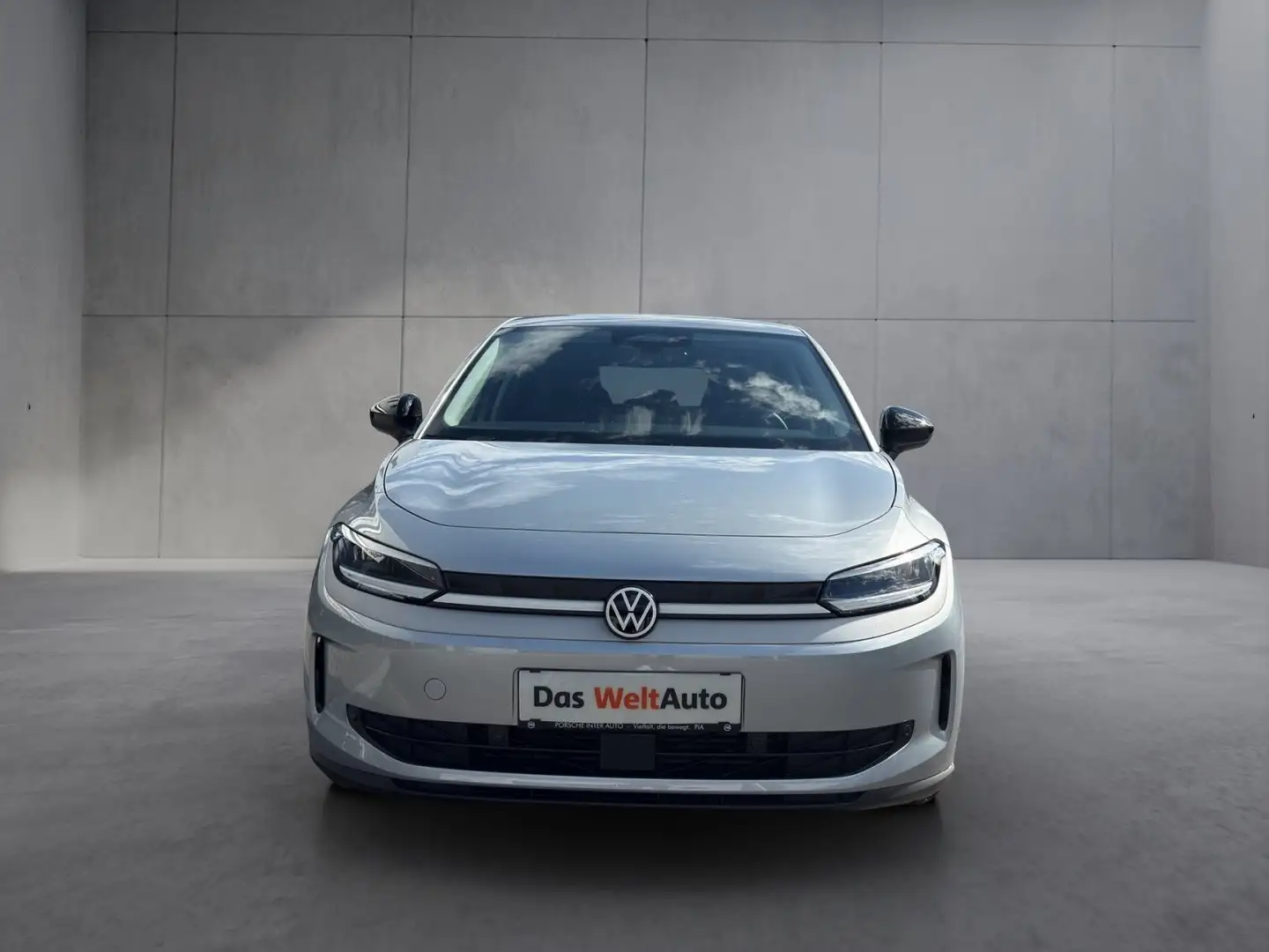 Volkswagen ID. Polo VW ID. Polo Life Edition 155 kW - 52 kWh Silber - 2