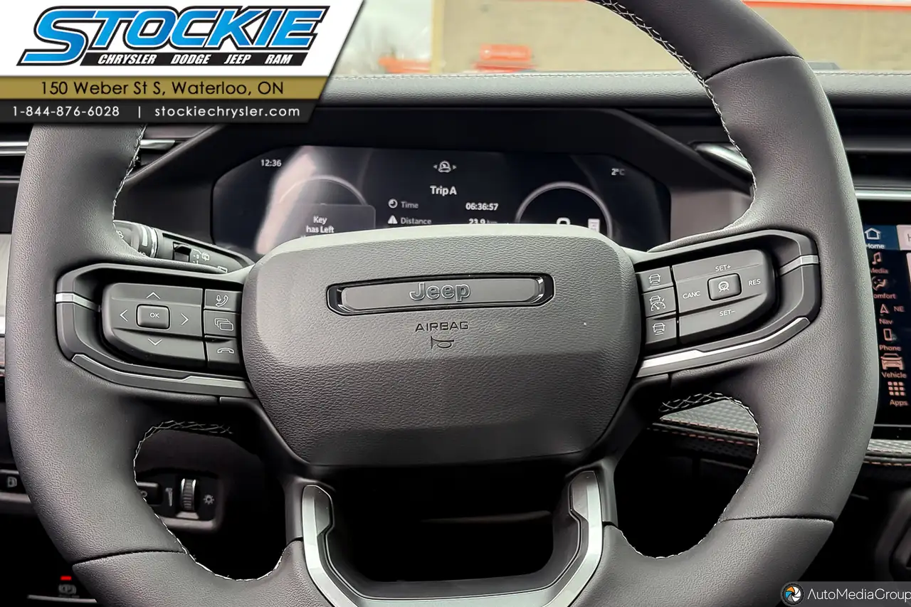 Jeep Cherokee снимка Jeep Cherokee