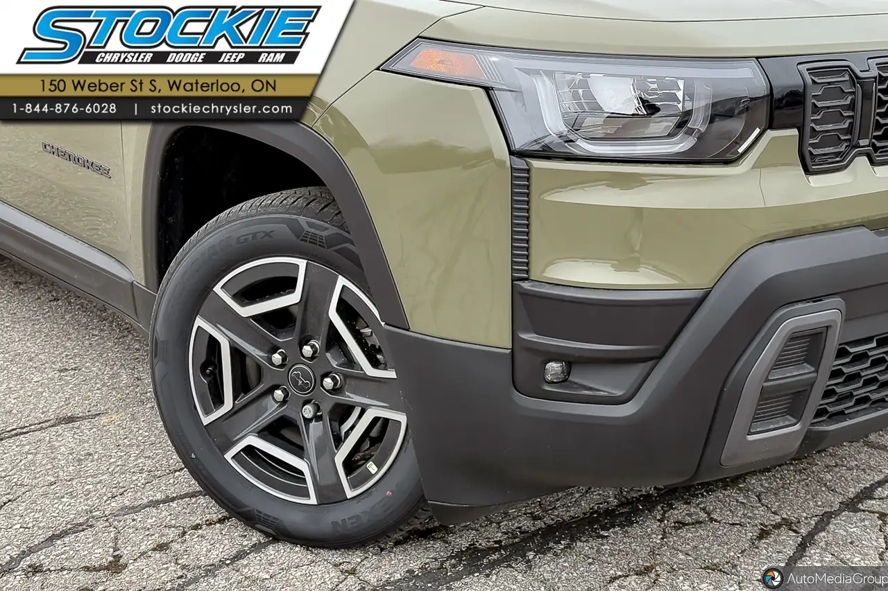 Jeep Cherokee снимка Jeep Cherokee