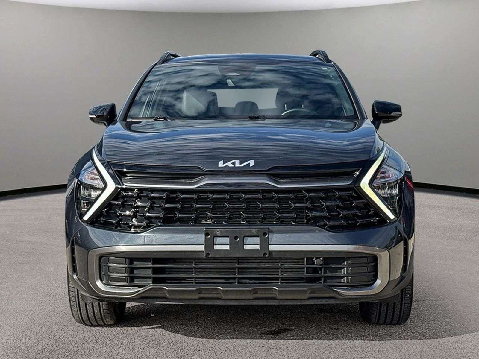 2023 Kia Sportage X-Line | Local MB Vehicle | 2 Sets of Keys | OEM R — снимка 2