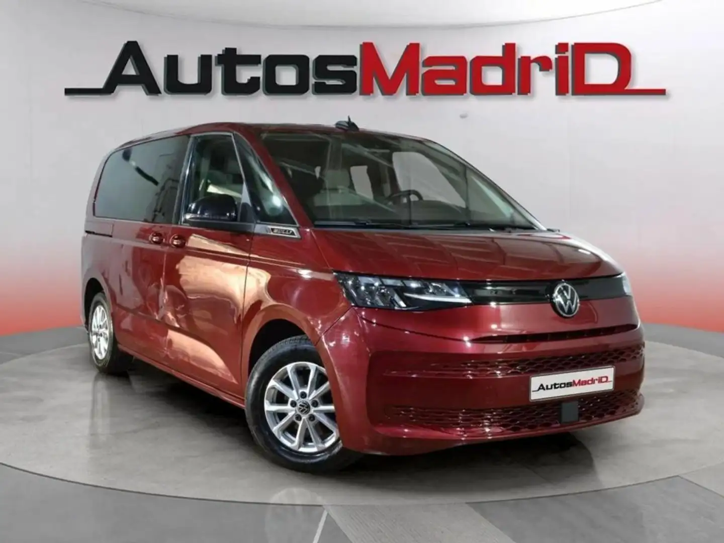 Volkswagen T4 Multivan 1.5 TSI 100kW (136CV) DSG B.Corta Rojo - 1