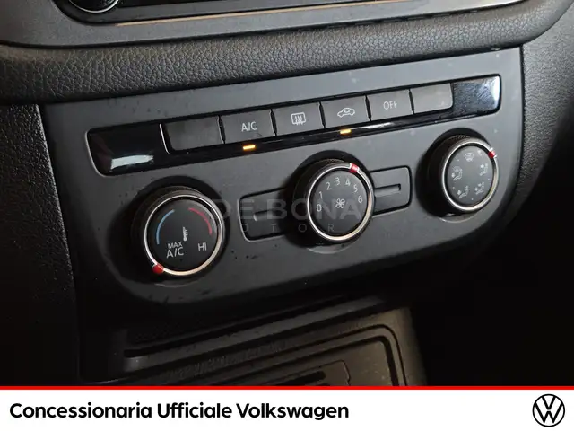 Volkswagen Tiguan view 14
