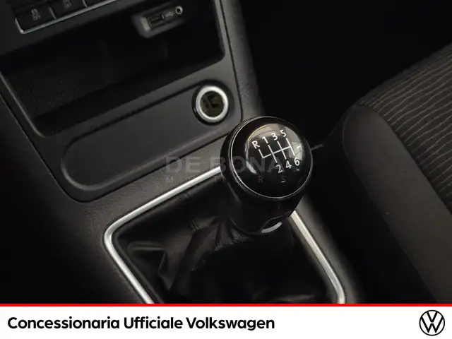 Volkswagen Tiguan view 15