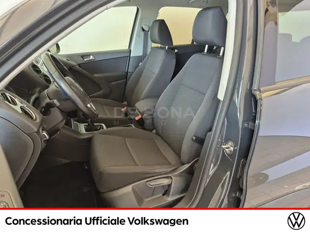 Volkswagen Tiguan view 7