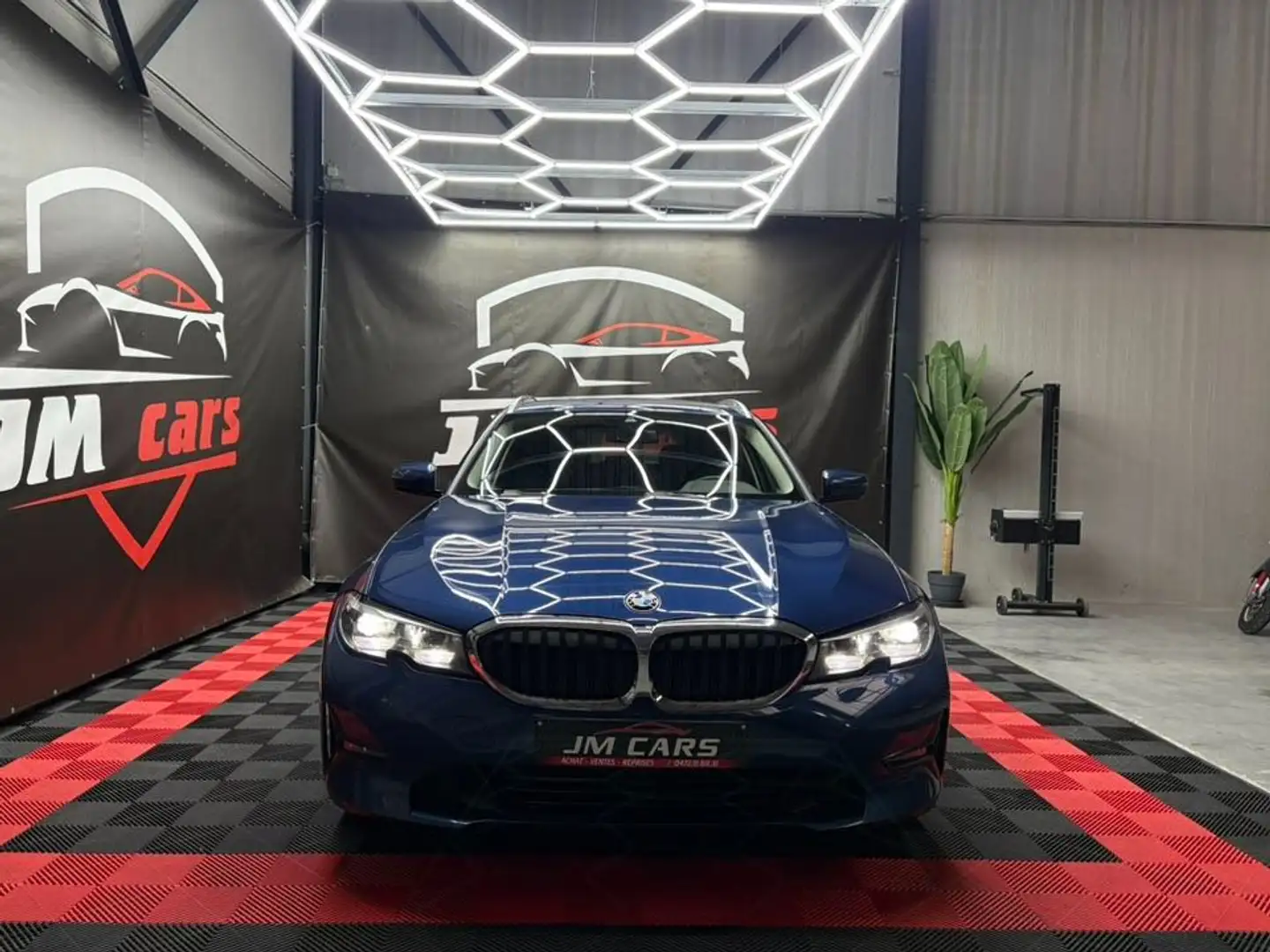 BMW 318 Touring 318 dA MHEV AdBlue Bleu - 2