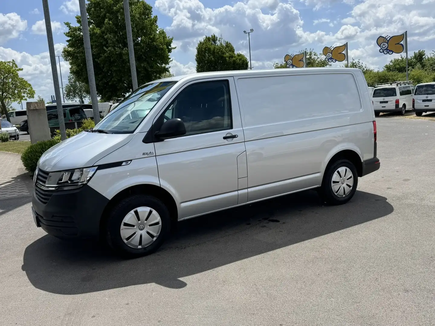 Volkswagen T6 Transporter 6.1 Kasten 2.0TDI AHK*Klima*PDC Silber - 2