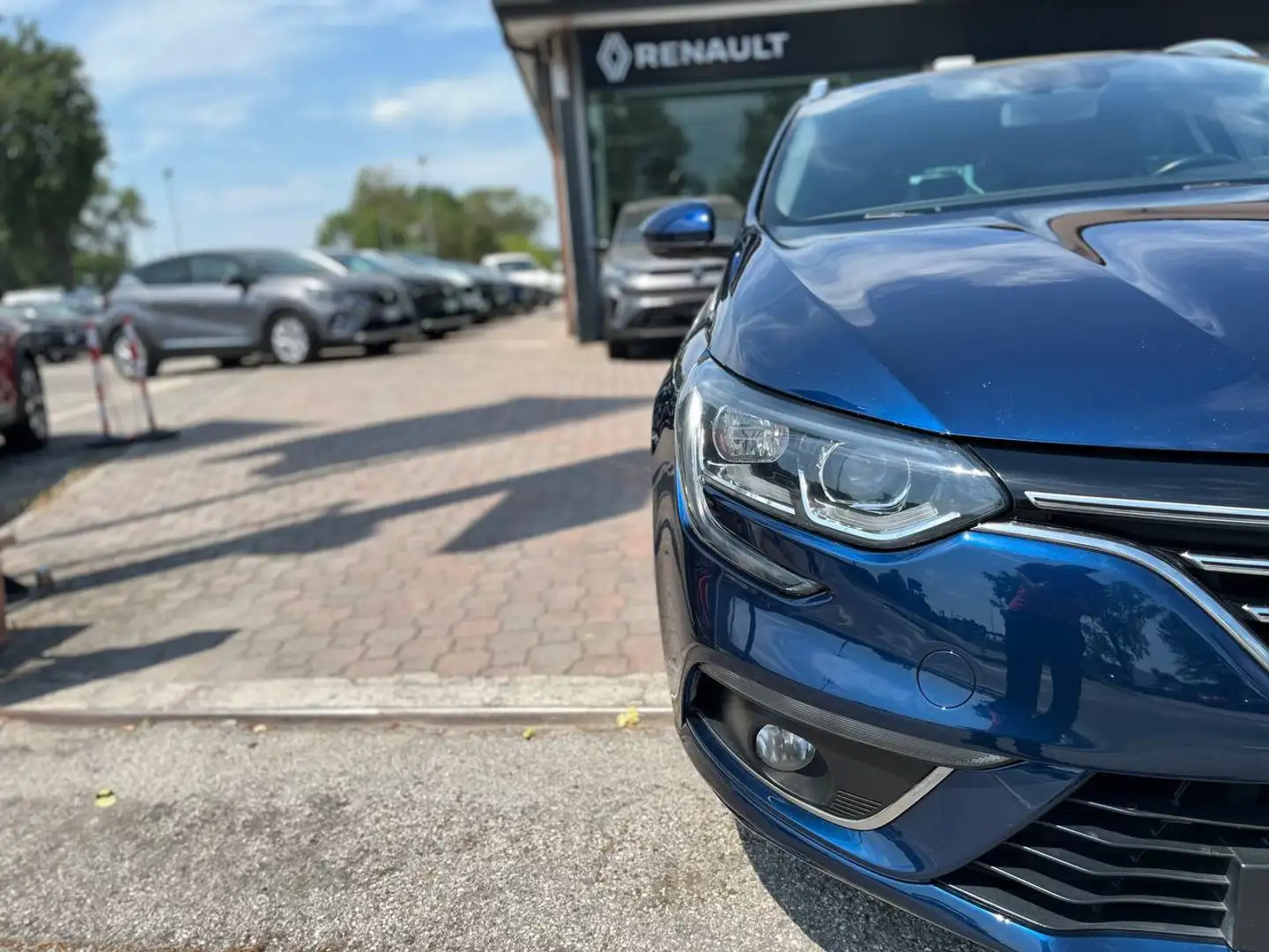 Renault Megane Sporter dCi 8V 110 CV EDC Energy Intens Blu/Azzurro - 2