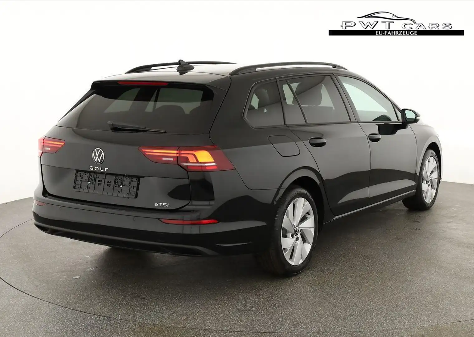 Volkswagen Golf Variant 1.5 eTSI 110 kW Life VIII DSG Life, easyOpen, K... Schwarz - 2