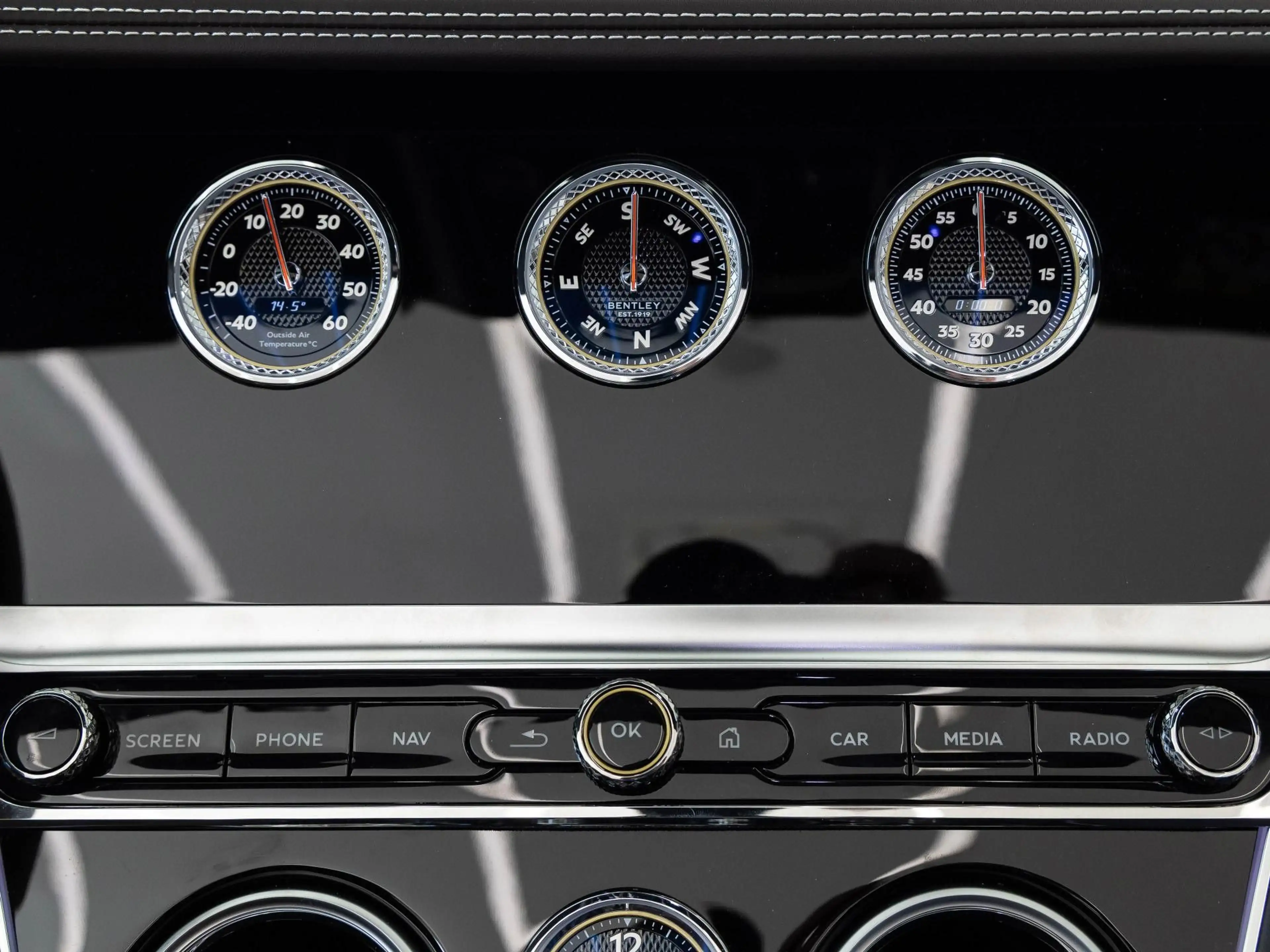 Bentley Continental GTC S (MY26) BENTLEY FRANKFURT — photo 15