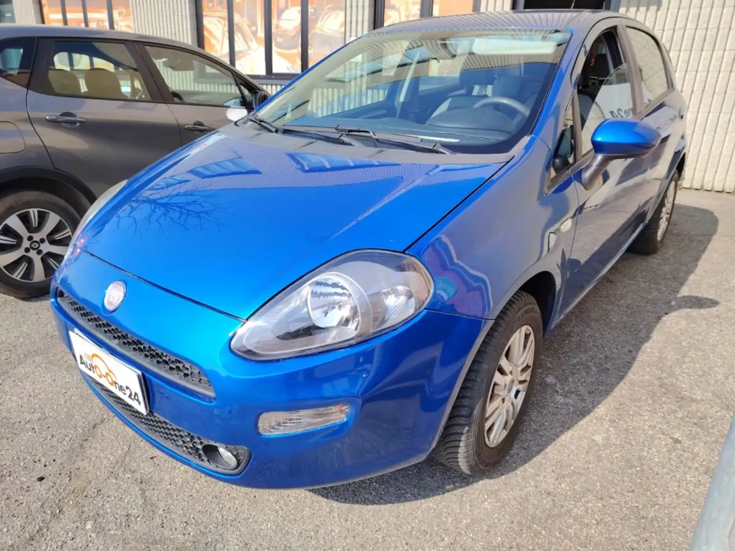 Fiat Punto 1.4 8V 5 porte Natural Power Louge MOTORE SOSTIT. Azul - 2