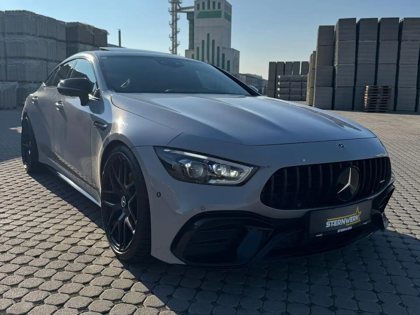 Mercedes-Benz AMG GT 43 4Matic+ Gris - 1